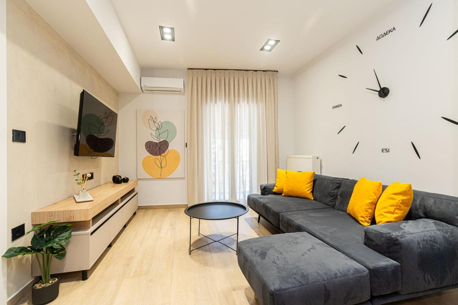 Modern 3 Bedroom Luxury Apartment Thessaloniki Exterior photo