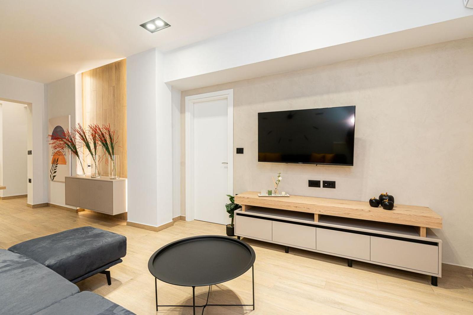 Modern 3 Bedroom Luxury Apartment Thessaloniki Exterior photo